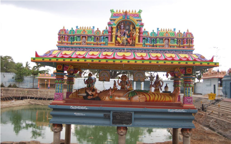 Kukkuteshwara Swamy temple in Pithapuram